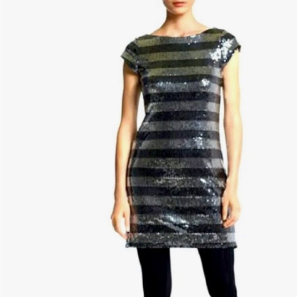 Side medium sequined White House Black Market cocktail dress